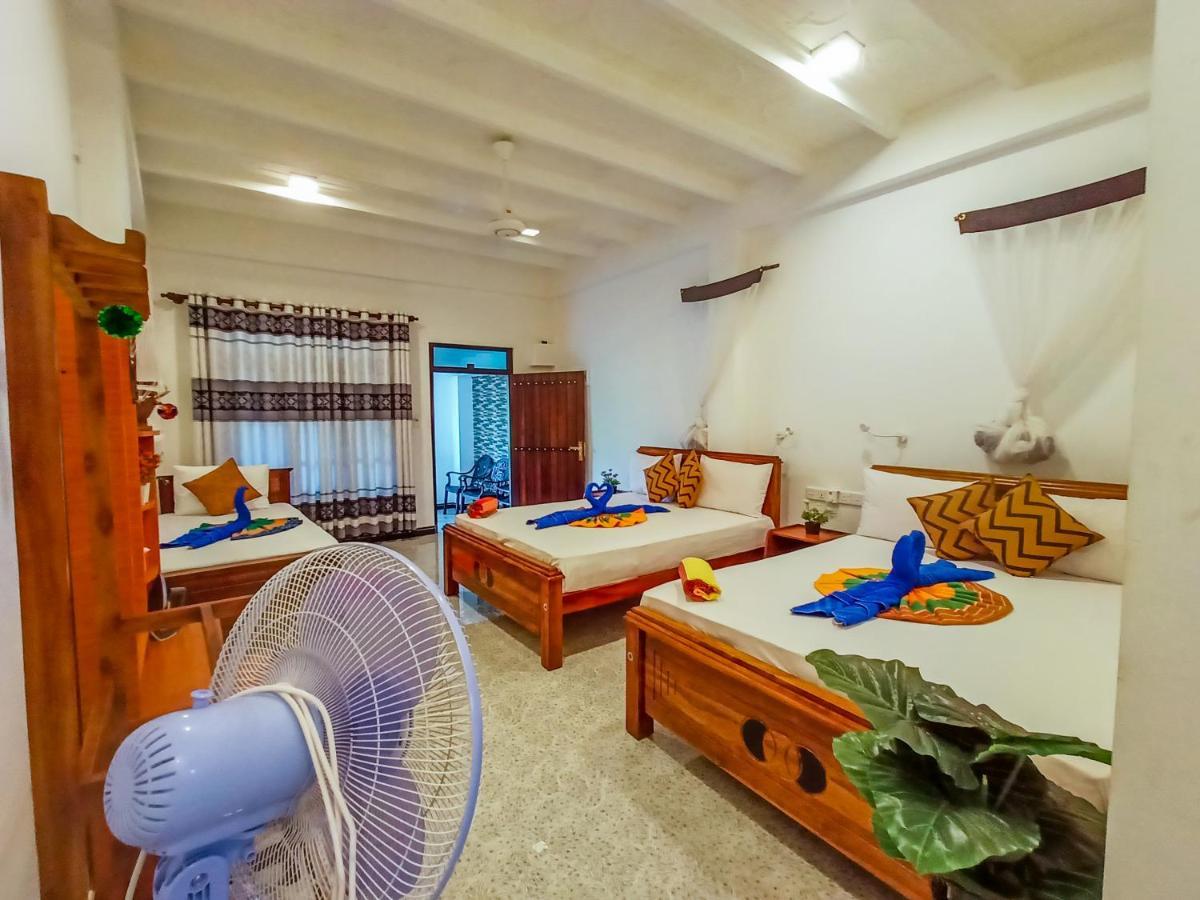 Sigiri Tarushan Home Stay Sigiriya Eksteriør bilde