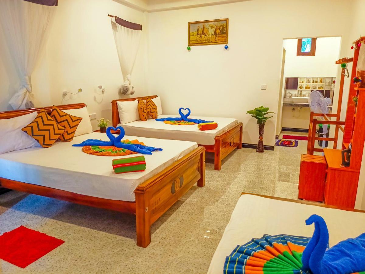 Sigiri Tarushan Home Stay Sigiriya Eksteriør bilde