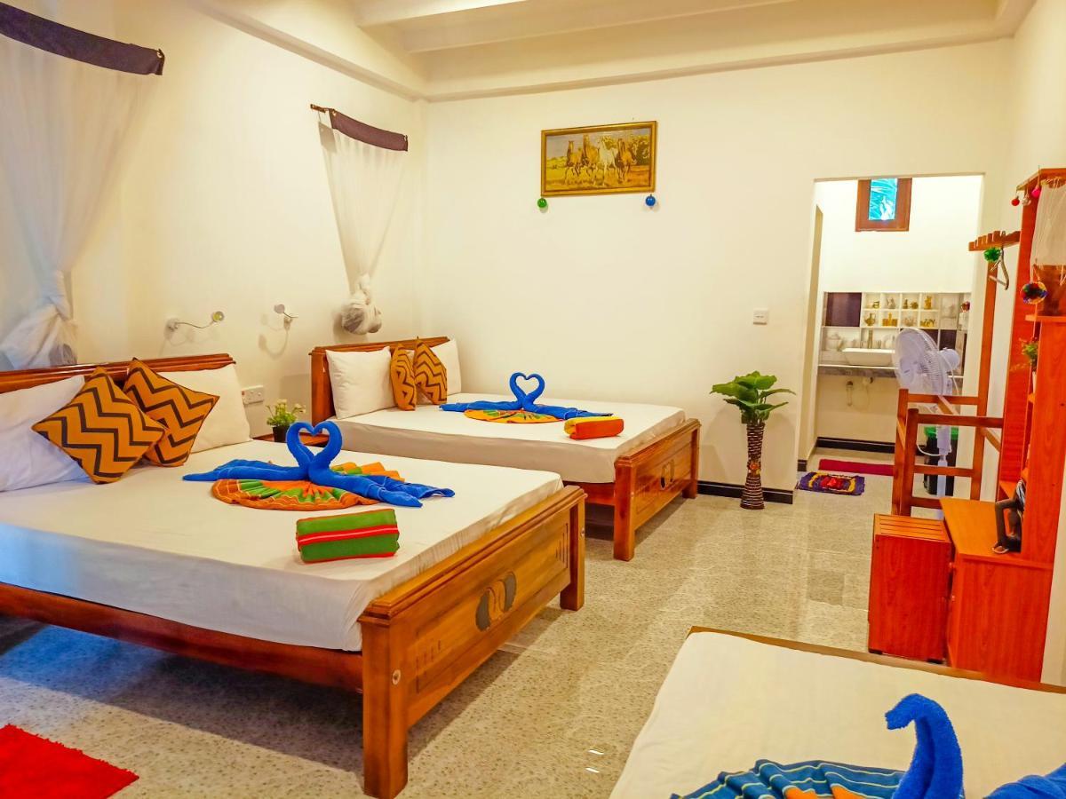 Sigiri Tarushan Home Stay Sigiriya Eksteriør bilde
