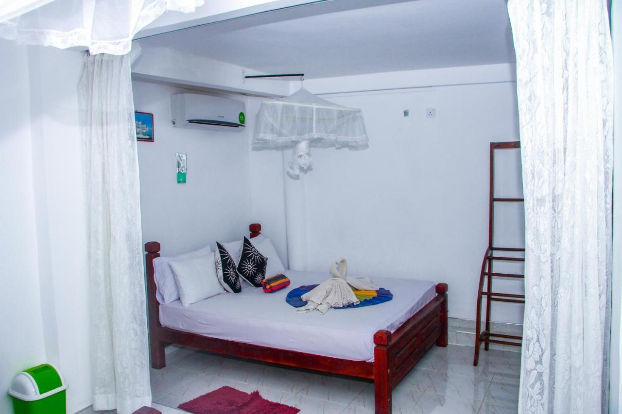 Sigiri Tarushan Home Stay Sigiriya Eksteriør bilde