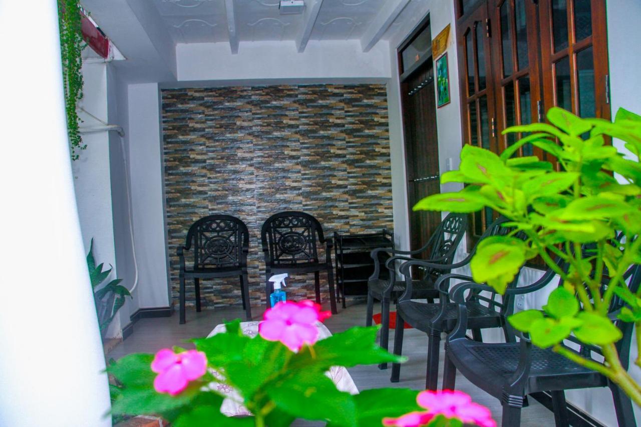 Sigiri Tarushan Home Stay Sigiriya Eksteriør bilde