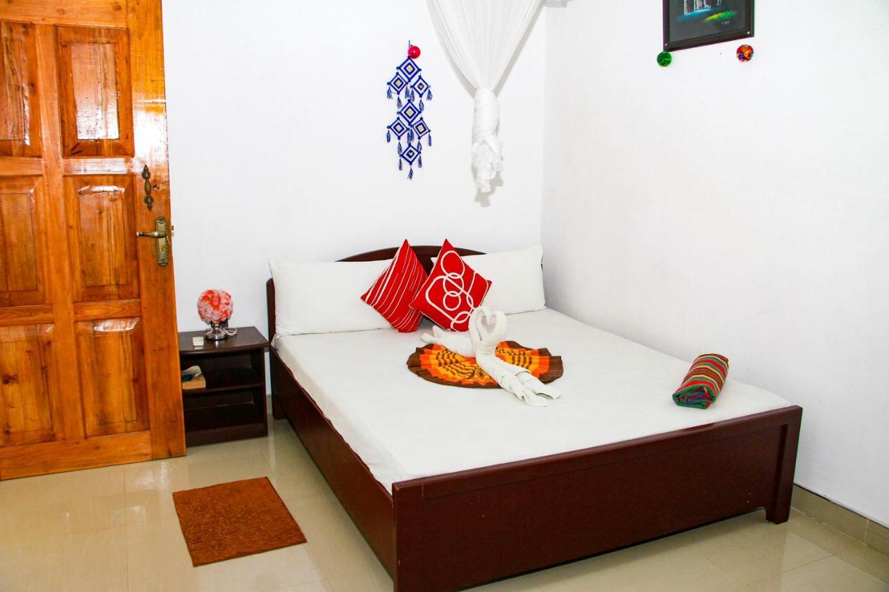 Sigiri Tarushan Home Stay Sigiriya Eksteriør bilde