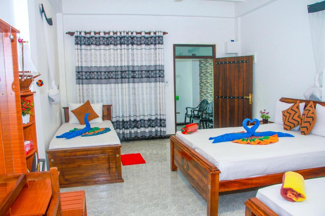 Sigiri Tarushan Home Stay Sigiriya Eksteriør bilde